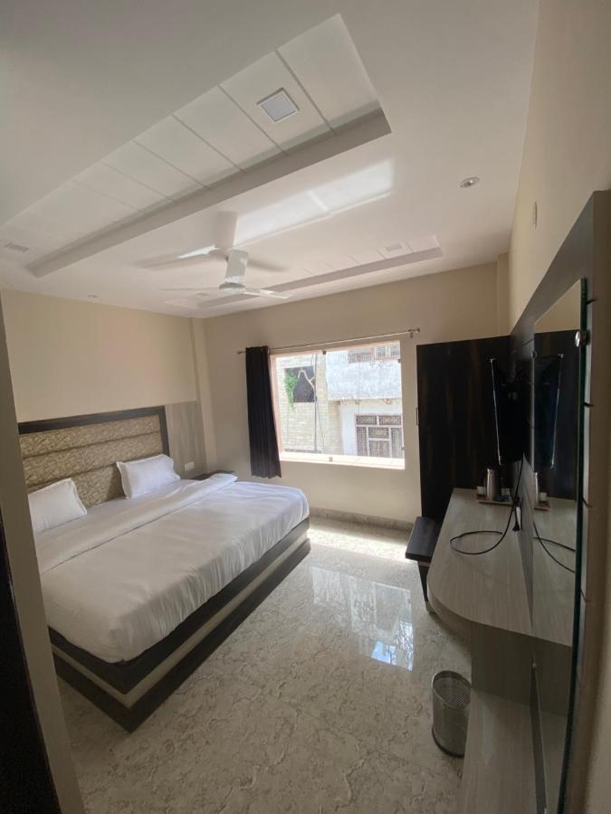 Hotel Blue Sky หริทวาร ภายนอก รูปภาพ
